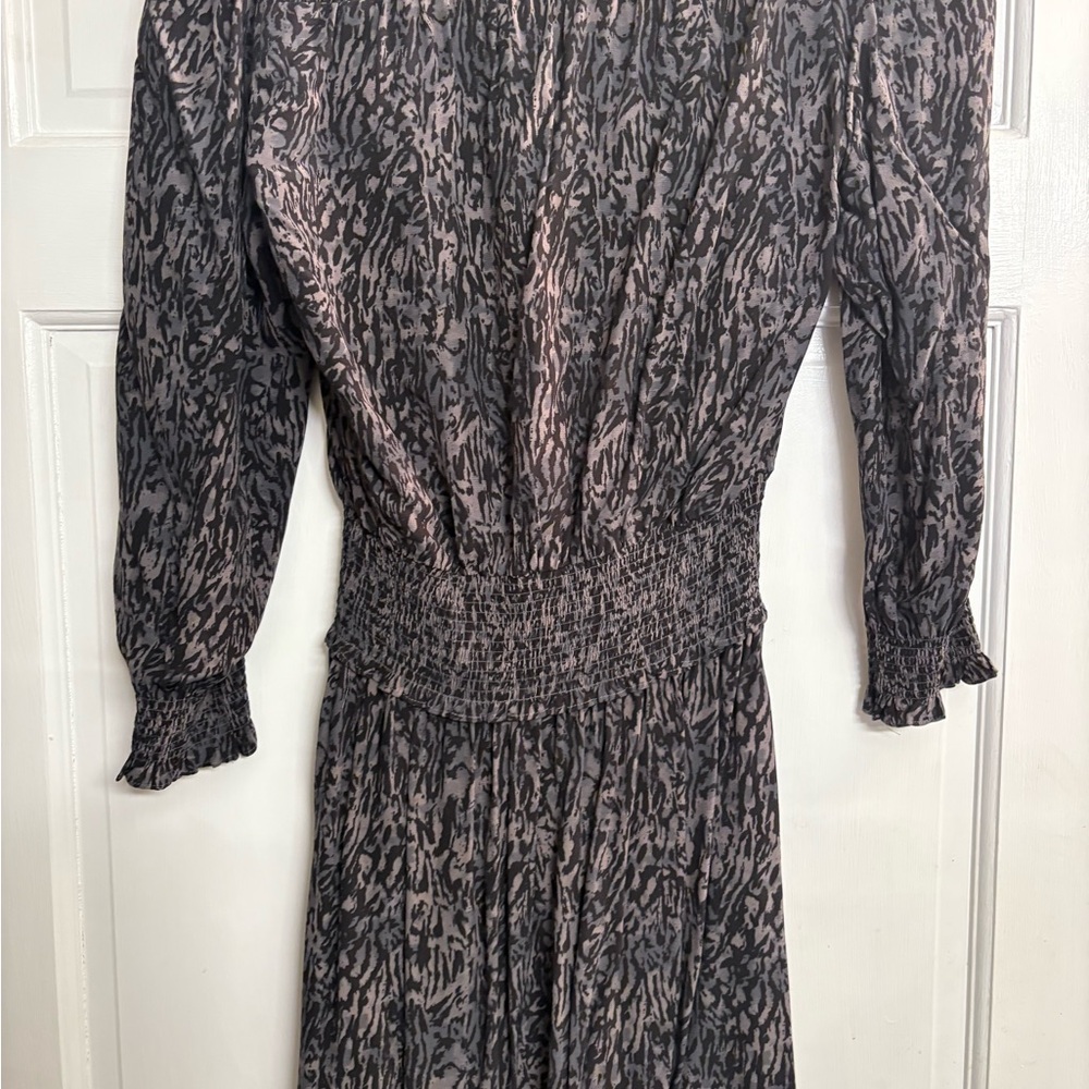 Rails Charcoal Zana Long Sleeve V-Neck Dress size S abstract animal print - Picture 11 of 15